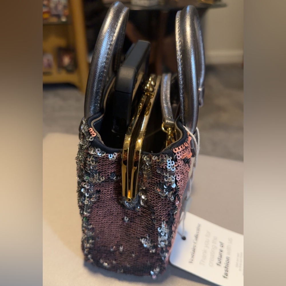 🦄 Miu Miu sequin mini bag 🦄 - Picture 14 of 17